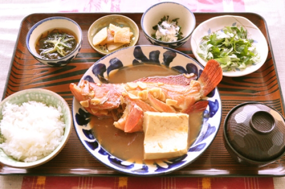 Nakadomari Seafood Restaurant