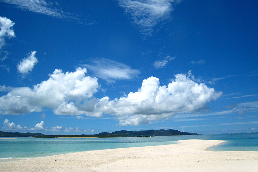 Hat's beach on Kume Island