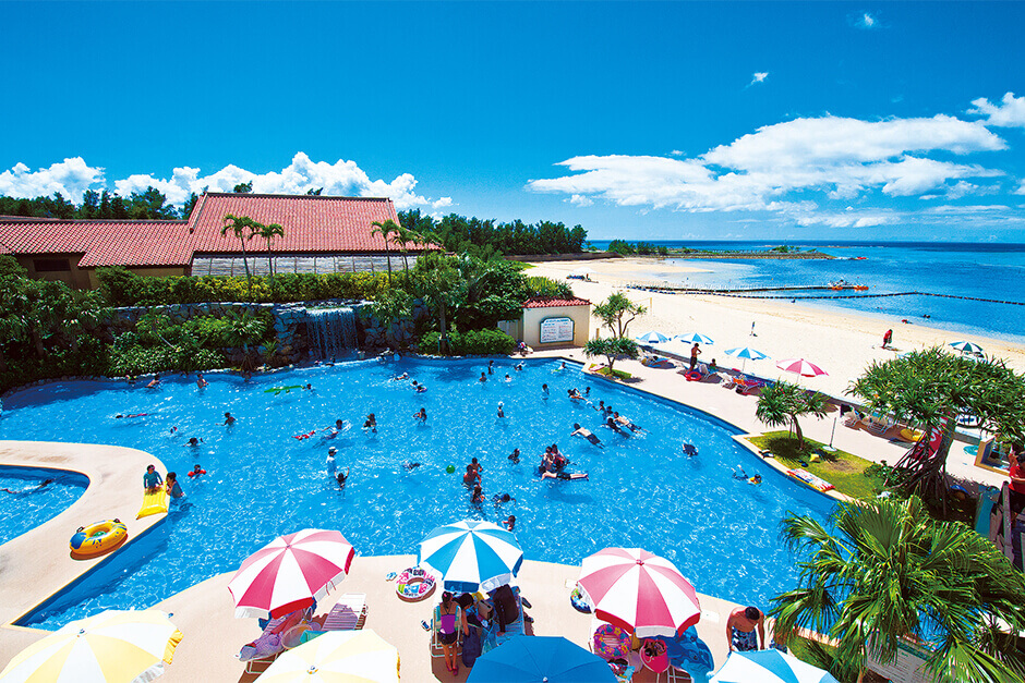 Pool at Lisancy Park Hotel Tancha Bay