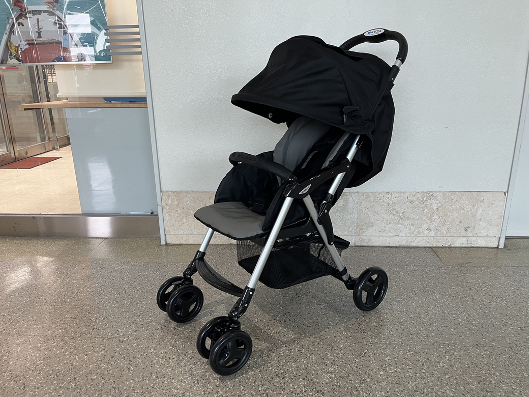 Image of the stroller opened